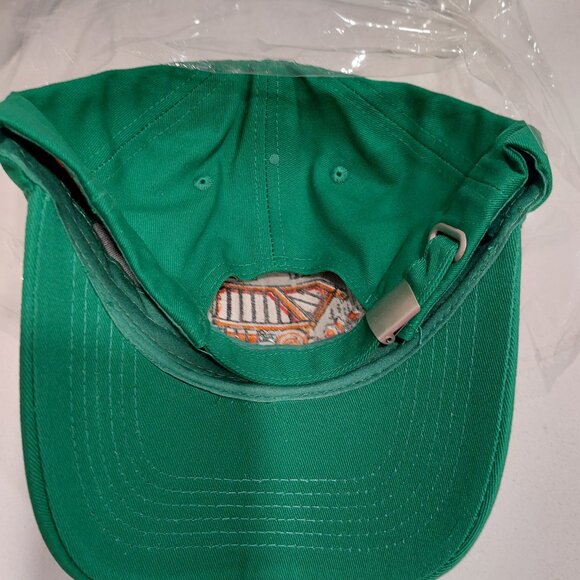 NEW Donald Trump Hat - Picture 2 of 2